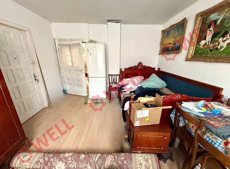 Casă cu 2 camere cu Teren 806 Mp în Vâlcele