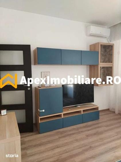 Apartament cu 2 camere decomandat în Tineretului — fotografia 1