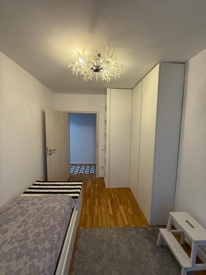 Bd. Unirii - Rond Alba Iulia, 4 camere mobilat si utilat modern,cu  parcare - 8