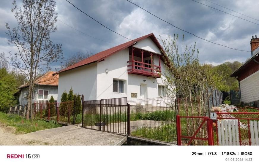 Casă decomandat în Sud