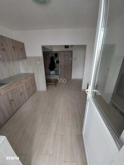 De Inchiriat pe termen lung Ap. 2 Camere-Decomandat- Tomis 3 giratoriu
