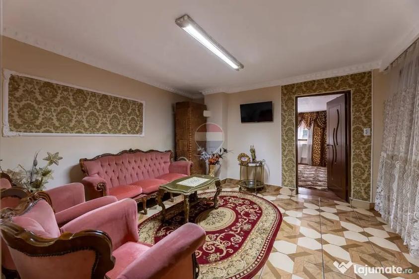 Casă cu 4 camere cu Teren 1000 Mp în Pârneava