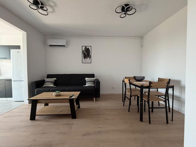 Apartament cu 2 camere decomandat în Theodor Pallady