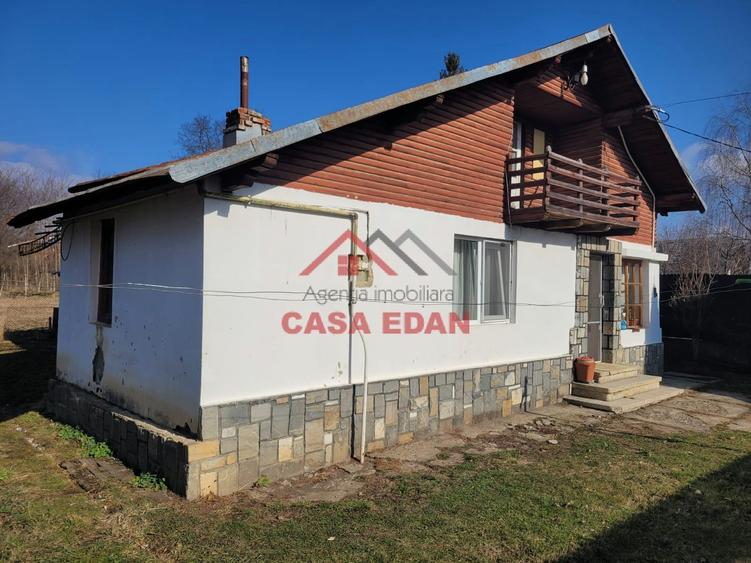 Casă individuală cu 4 camere cu Teren 446 Mp în Breaza