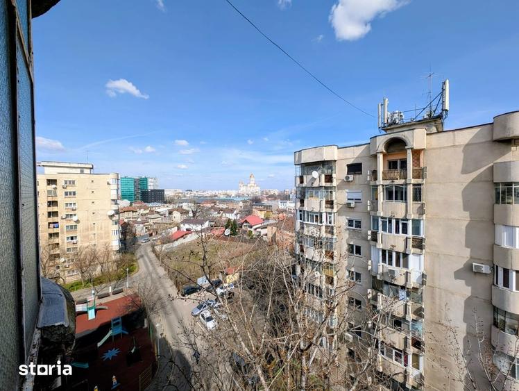 Garsonieră, mobilată în 13 Septembrie