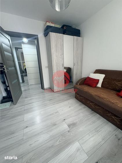 Apartament cu 3 camere, mobilat în Km 4