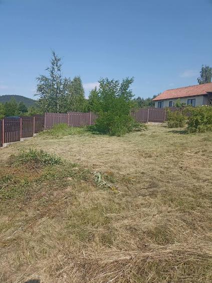 Teren Construcții intravilan de 1000 mp, în Periferie