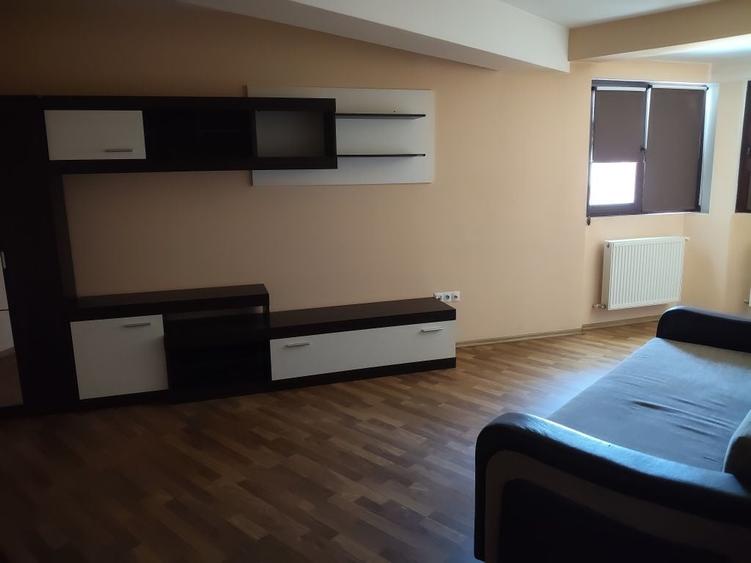 Apartament cu 2 camere decomandat în Ostroveni