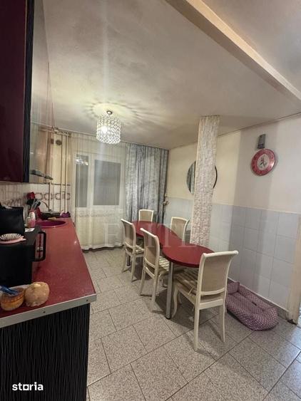Apartament cu 3 camere semidecomandat în Gheorgheni