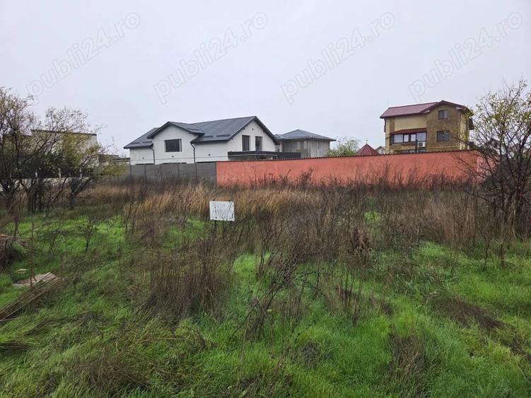 Teren de 357 mp, în Central