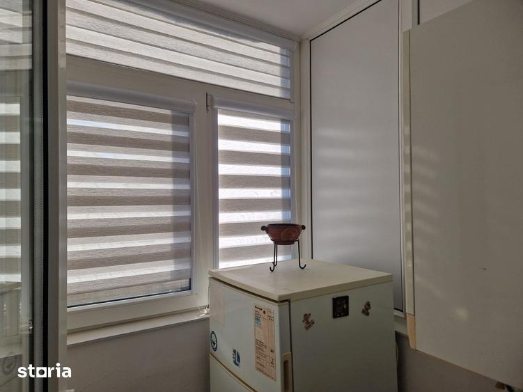 Apartament cu 3 camere decomandat în Peneș Curcanul