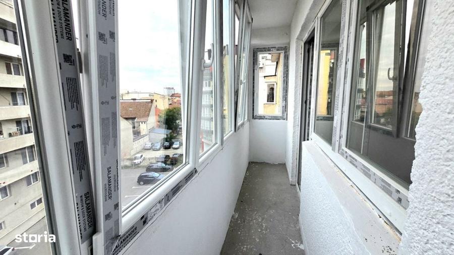 Apartament cu 3 camere decomandat în Ultracentral