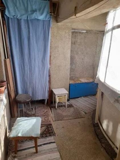 Apartament cu 4 camere decomandat, mobilat în Ghencea