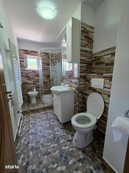 Apartament cu 3 camere decomandate, Targu Ocna - 2