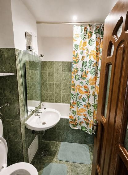 Apartament cu 2 camere semidecomandat în Republicii