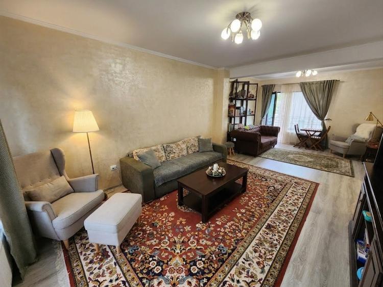 Duplex cu 3 camere cu Teren 225 Mp în Valea Adâncă