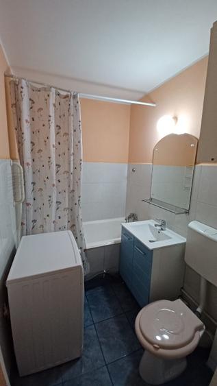 Apartament cu 2 camere semidecomandat în Unirii