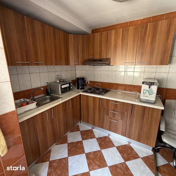 Apartament cu 4 camere în Cotroceni
