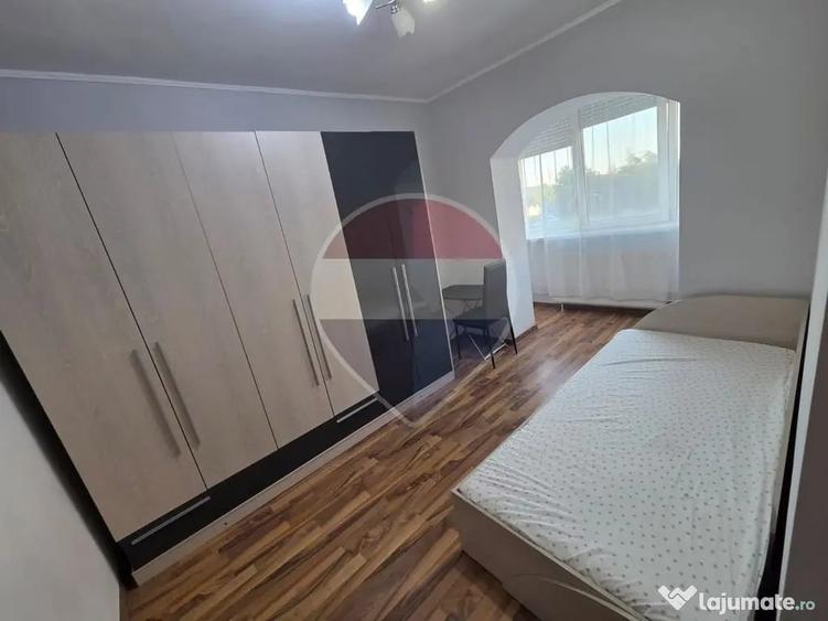 Apartament cu 2 camere semidecomandat în Central