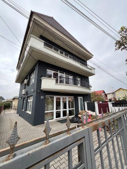Casă cu 4 camere cu Teren 362 Mp în Șerbănești