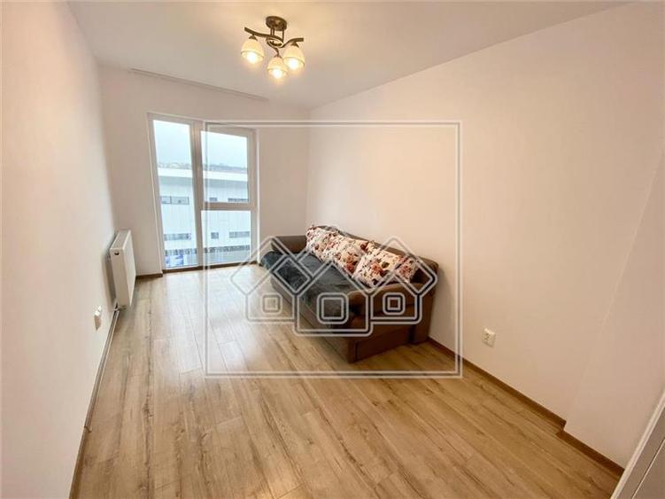 Ap cu 3 camere, balcon, etaj 1/4 - City Residence - 5