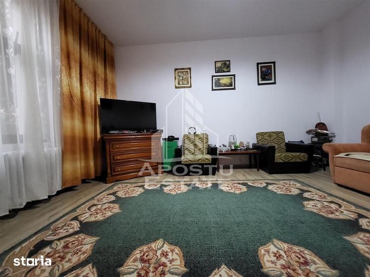 Apartament cu 2 camere decomandat în Iosefin