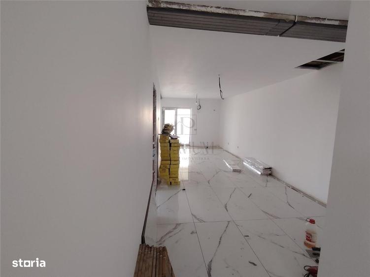 Duplex Pe Parter - Aproape De Centura - 2 Fronturi Stradale - 3