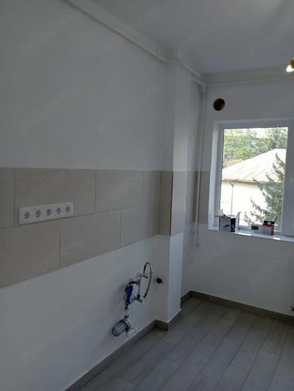 Apartament cu 2 camere semidecomandat în Obor