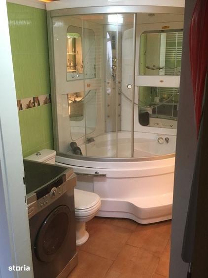 Casă cu 3 camere decomandat cu Teren 311 Mp în Central