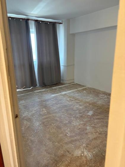 Apartament cu 2 camere semidecomandat în 1 Decembrie 1918