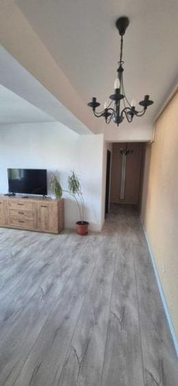 Apartament cu 2 camere decomandat în Coiciu