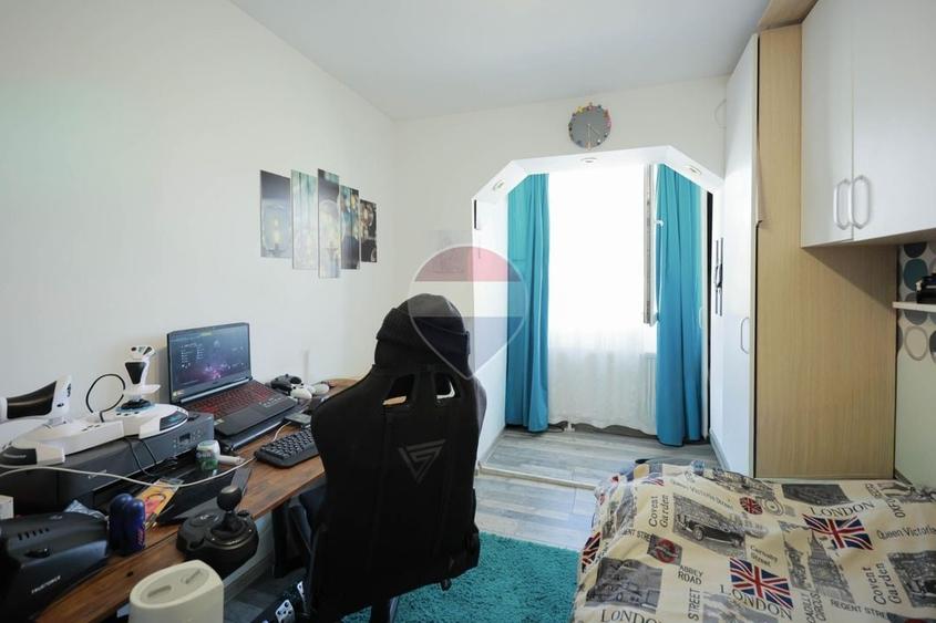 De vânzare apartament cu 2 camere, în zona Nufărul - 4