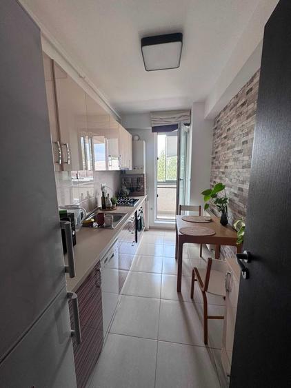 Apartament cu 2 camere decomandat în Tineretului