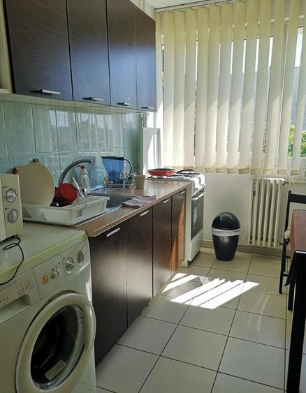 Apartament cu 2 camere semidecomandat, mobilat în Tineretului