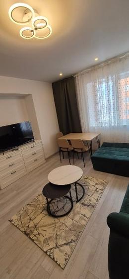 Apartament cu 2 camere semidecomandat în Vitan-Bârzești