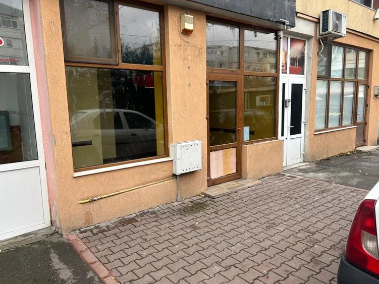 Spațiu comercial, de 90 mp, în Central