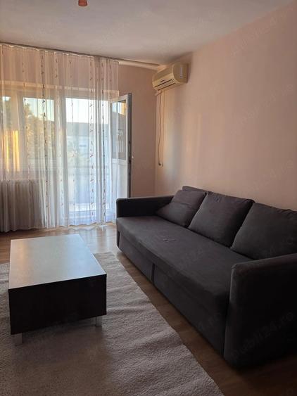 Apartament cu 2 camere decomandat în Soarelui
