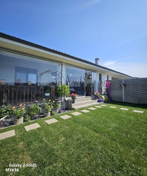 Casă cu 3 camere decomandat cu Teren 250 Mp în Nojorid