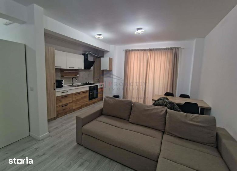 Apartament cu 2 camere, mobilat în Central