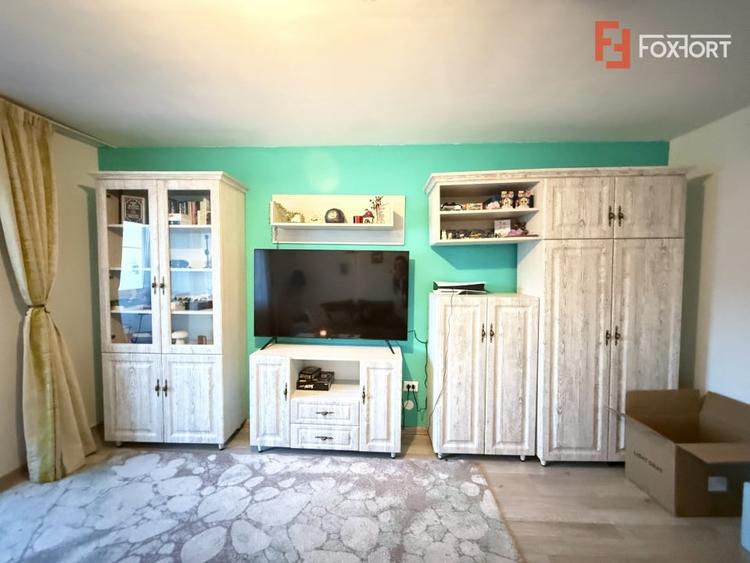 Apartament cu 3 camere decomandat, mobilat în Bucovina