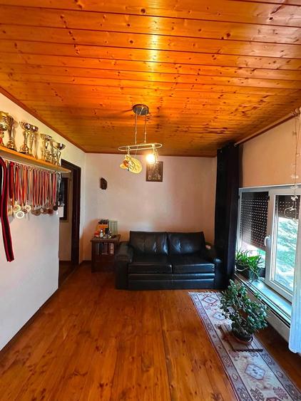 De vanzare apartament cu 3 camere si 2 bai, mobilat si utilat, zona centrala, Pret 49900euro - 1