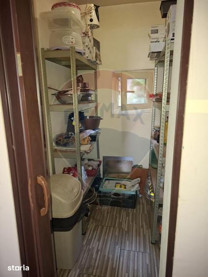 Casa / Vila cu 4 camere de vanzare - 8