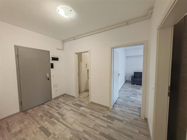 Apartament cu 2 camere decomandat, mobilat în Avantgarden