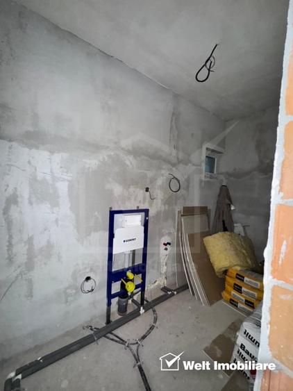 Casă individuală cu 4 camere cu Canalizare în Suceagu