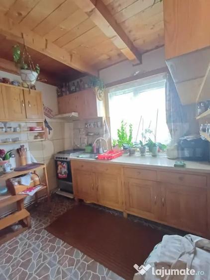Casa individuala 5 camere, teren 2800 mp in Moldovenesti - 15