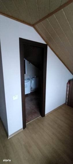 Casă cu 6 camere cu Teren 600 Mp în Kamsas