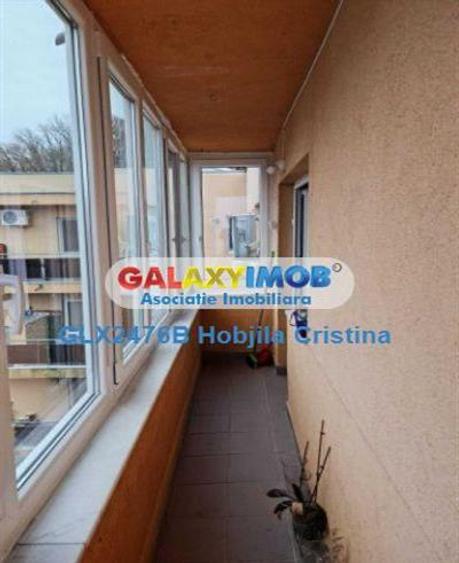 Apartament cu 2 camere decomandat, mobilat în Băneasa