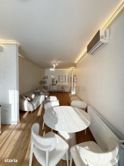 Apartament cu 3 camere decomandat în Iorga