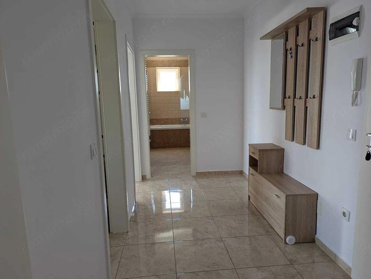 Inchiriez Apartament 2 camere - 2