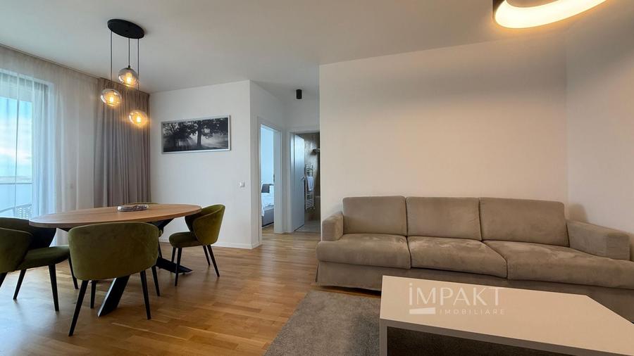 Apartament cu 3 camere decomandat, mobilat în Între Lacuri